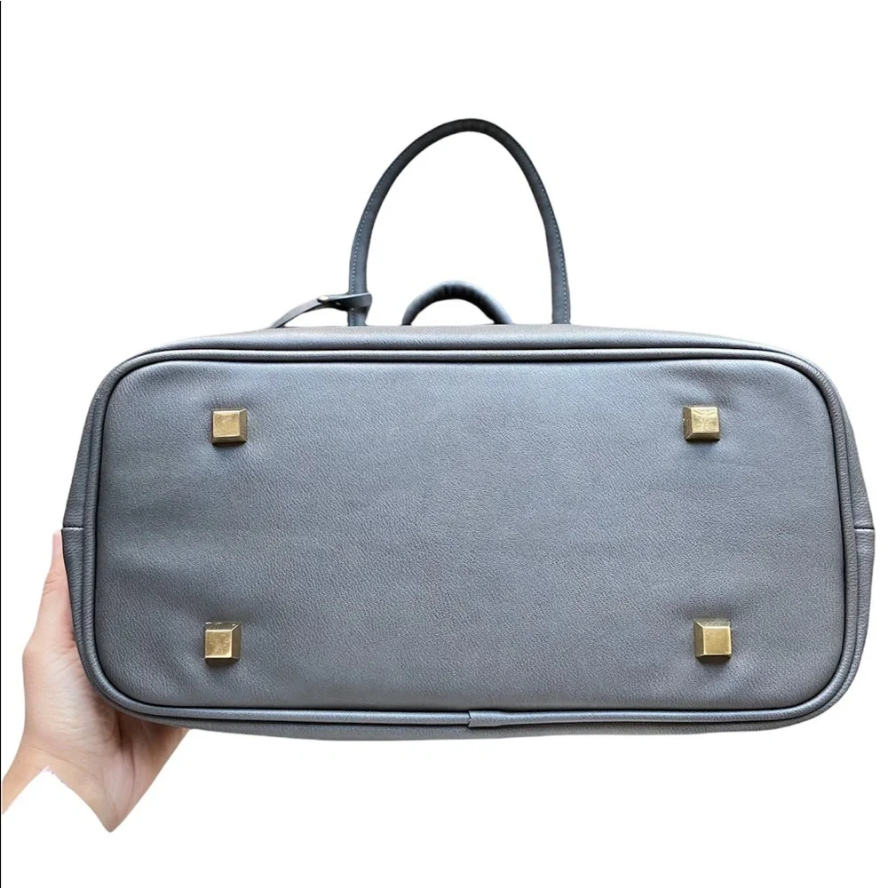 Platinum Avenue Laptop Case Tote Bag